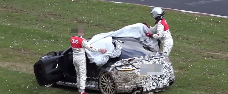 Audi TT-RS Coupe Crashes at the Nurburgring