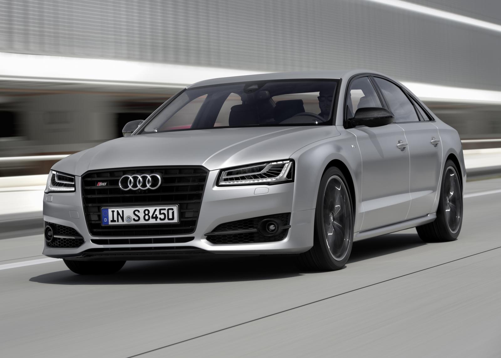 Latter abort overdrivelse Audi Unveils S8 plus With 605 HP and 305 KM/H Top Speed - autoevolution