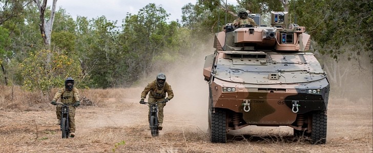Australian soldiers test new stealth reconnaissance e-bikes