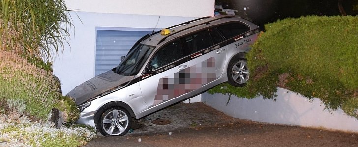 Austrian family hijacks taxi, crashes into parked boat, wrecks it