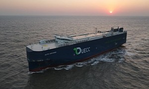 Auto Advance Claims the Title of World’s First Dual-Fuel Battery Hybrid Car Carrier