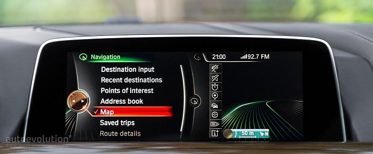 Navigation system in BMW 640d xDrive Convertible