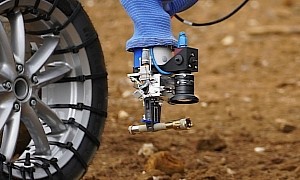 Autonomous Robot Learning to Pick Up Lightsaber-Like Tubes From the Surface of Mars