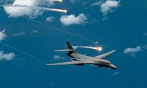 B-1B Lancer Is Just as Impressive Shooting Flares as It Is Dropping Bombs
