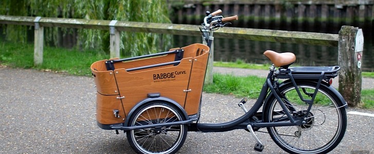 Babboe Curve-E electric cargo bike 