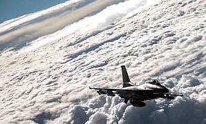 Bad Guy F-16 Fighting Falcon Flies So High You Can Almost See Earth’s Curvature