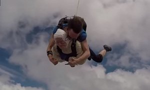 Badass Grannie is Oldest Skydiver in The World at 102