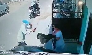 Badass Woman Fights Off Armed Moped Thief With Her Bare Hands