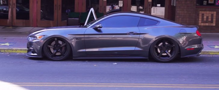 2015 Ford Mustang Stance