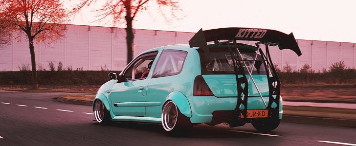 Bagged Minty Clio RS 182
