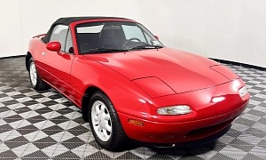 Barely-Driven 1990 Mazda MX-5 Miata Needs a New Owner, Makes for Amazing Time Capsule