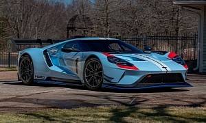 Barely Driven 2020 Ford GT MkII With 700 Horsepower Going Under the Hammer