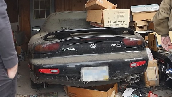 third-generation Mazda RX-7 barn find