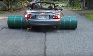 Barrel-Wheel Mazda Miata Does Big Burnout, Sparks Are Everywhere