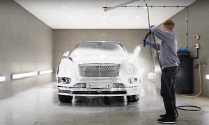 Bentley Bentayga Speed Enjoys Itself in Detailing and Paint Protection Process