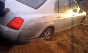 Bentley Continental Flying Spur Stuck in Sand