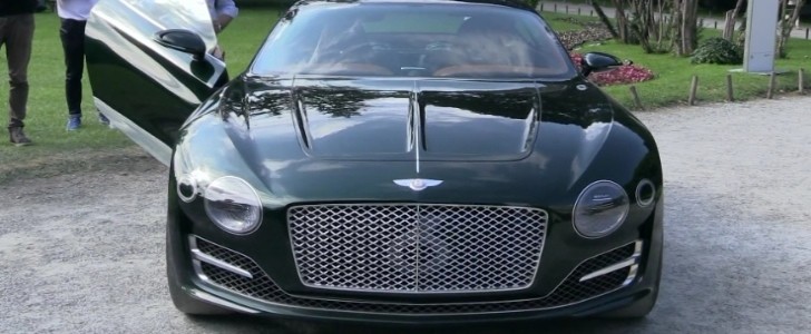 Bentley EXP 10 Speed 6 Motion for the First Time