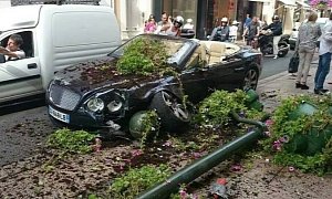 Bentley Has First-World Crash in Cannes