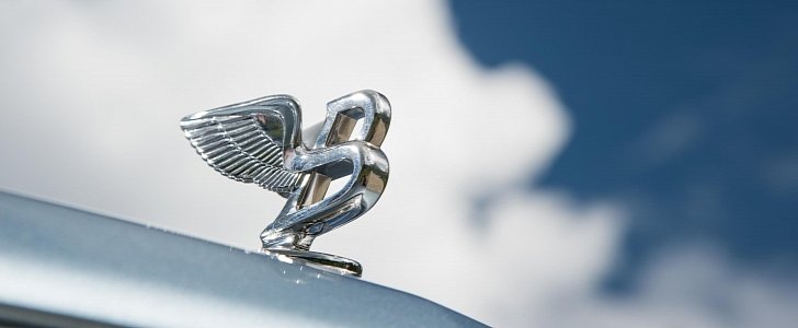 The winged-B logo of Bentley motors on a Mulsanne
