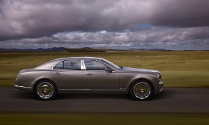 Bentley Mulsanne and Series 51 Continental GTC Make NA Debut