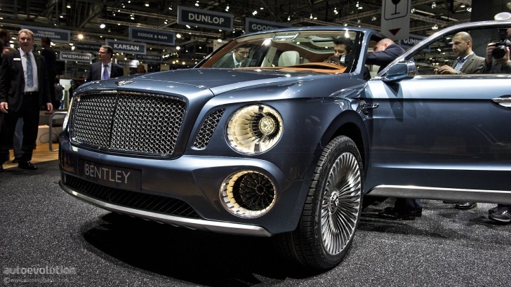 Bentley EXP 9 F SUV