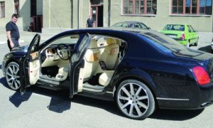 Bentley Thieves Betrayed by VW Key