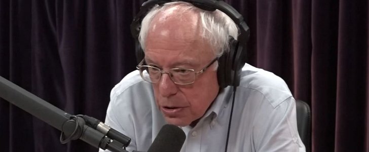 Bernie Sanders promises to disclose everything on aliens when he becomes President of the United States