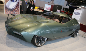 Bertone B.A.T. 11 DK Concept Fights for Breast Cancer in Detroit