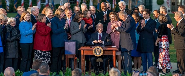 Joe Biden signs Bipartisan Infrastructure Law