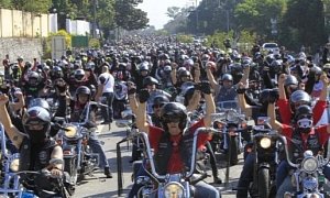 Bikers' Protest in the Philippines Against Incredibly Stupid Law Project