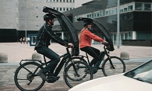 BikerTop Is an Umbrella for Your Bike So You Never Stop Riding