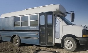 Billie Is a Short Bus Mobile Home That Will Turn Life Into an Endless Road Trip