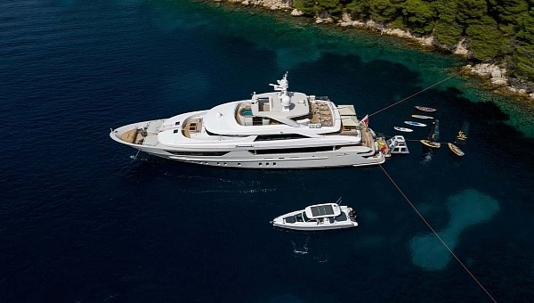 Lammouche is a luxury charter yacht that switched to biofuel