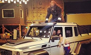 Dan Bilzerian Has Gorilla and Mini Me Posing on His Brabus G63 6x6 AMG