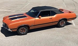 Bittersweet 1971 Oldsmobile 442 W-30 Was Refreshed Twice, Original Hardware Still in Place