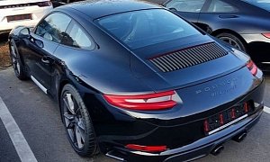 Black 2018 Porsche 911 Carrera T Flies Under the Radar