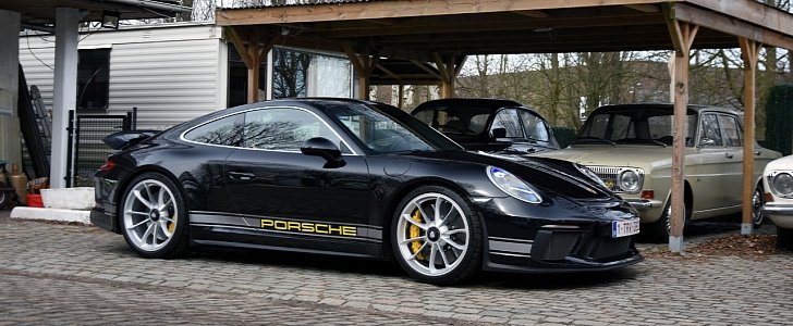 Black 2018 Porsche 911 GT3 Touring Package