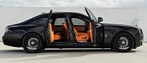 Black Badge x Hermes Rolls-Royce Ghost on Matching AL13s Feels Ready for Halloween
