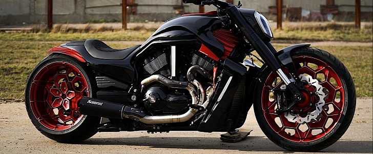 Harley-Davidson V-Rod Giotto 4