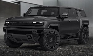 This Murdered-Out GMC Hummer EV Wants to Make a Dark Statement