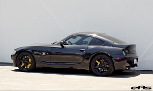 Black&Yellow BMW E86 Z4 M Is Worthy of Darth Vader's Car Collection
