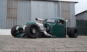 Blown, Hemi-Powered International Dually Truck Is a Different Kind of Hot Rod