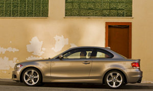 BMW 135i Gets Best Performance Car Award