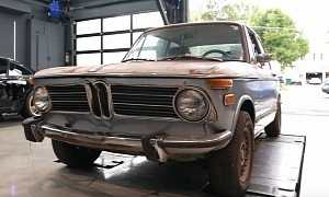 BMW 2002 Gets First Wash in 20 Years, Looks Brand New – Sort Of