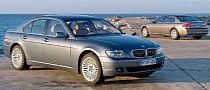 BMW's Soft Close Doors May Inadvertently Open: 7-Series Recall