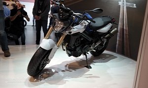 BMW Brings 2015 F800R to EICMA 2014 with New Headlight Arrangement <span>· Live Photos</span>