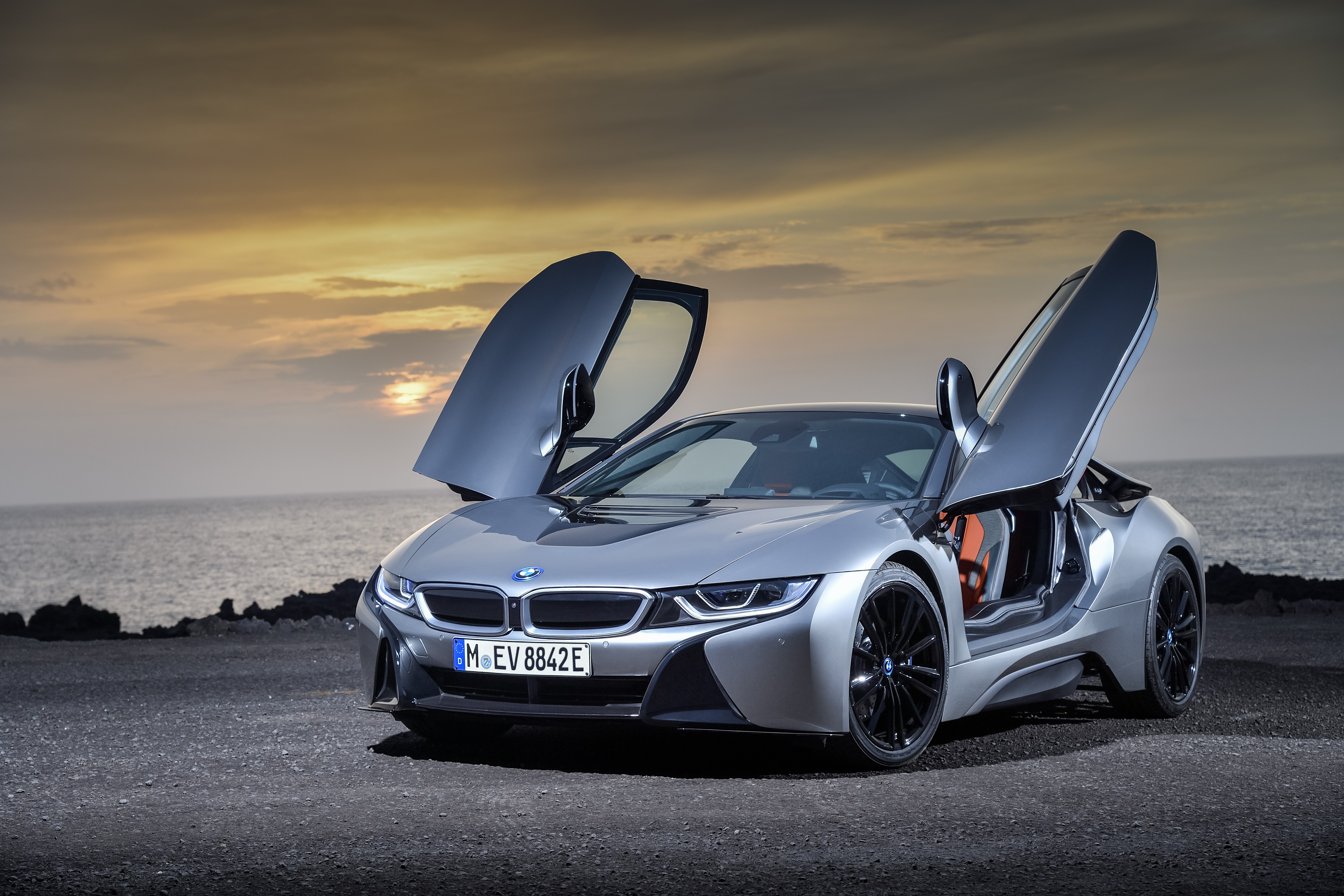 bmw considering hybrid m1 to replace i8 will have around 700 hp