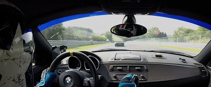 BMW E30 Driver Crashes on First 100m of The Nurburgring