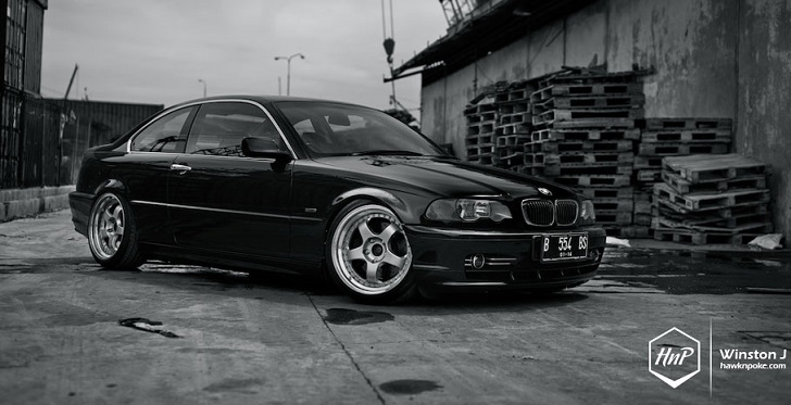 BMW E46 3 Series Coupe on Air Suspension