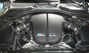BMW E60 M5 Air Filter Replacement DIY
